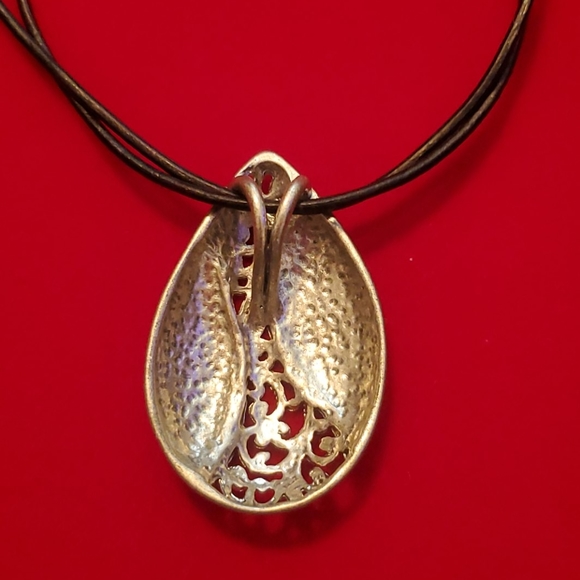 Necklace - Picture 6 of 6